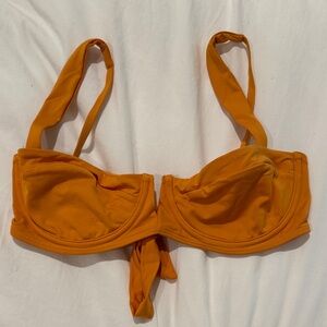 Monday Swimwear Clovelly Bikini Top